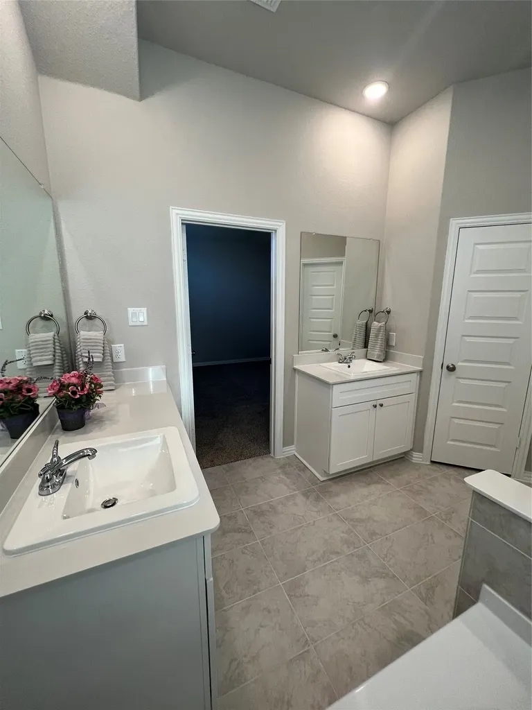 1107 Mesa Street Sherman TX 75090