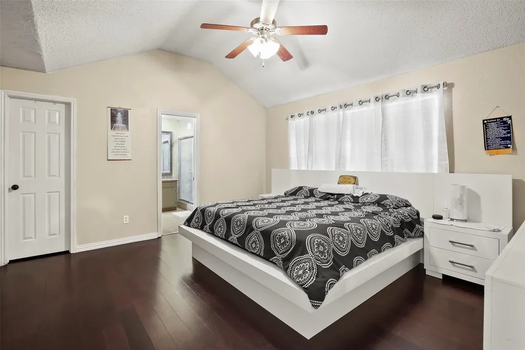 2226 Crystal Creek Lane Garland TX 75040