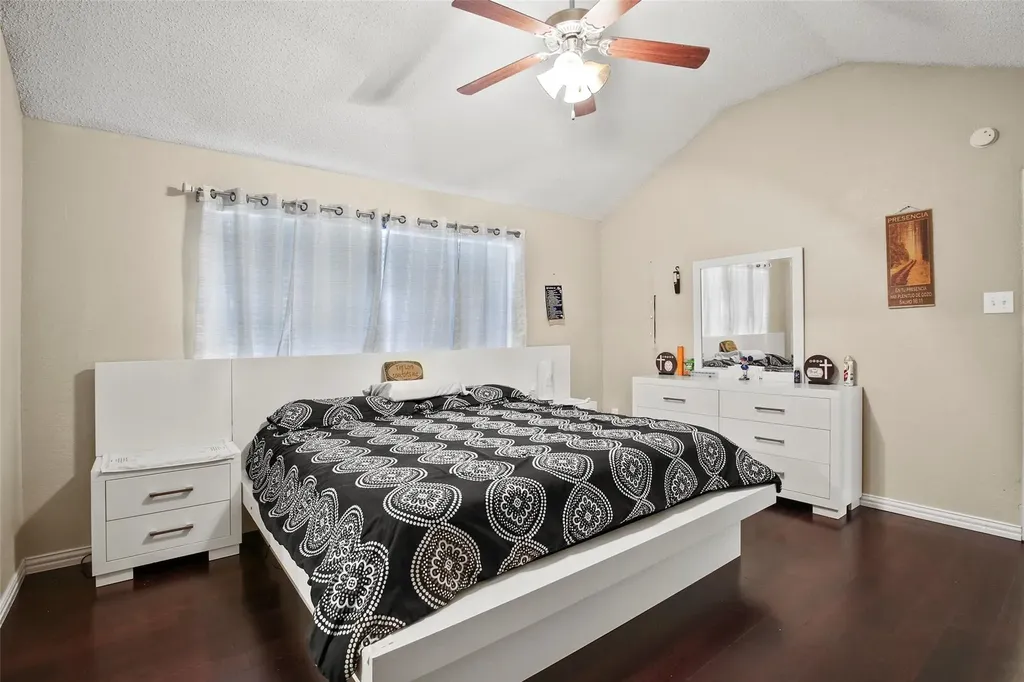 2226 Crystal Creek Lane Garland TX 75040