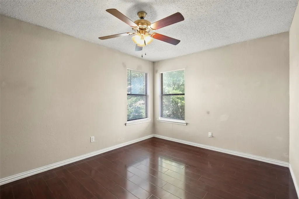 2226 Crystal Creek Lane Garland TX 75040