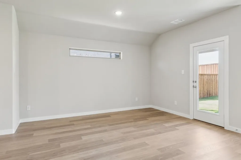 2114 Rowan Drive Gunter TX 75058