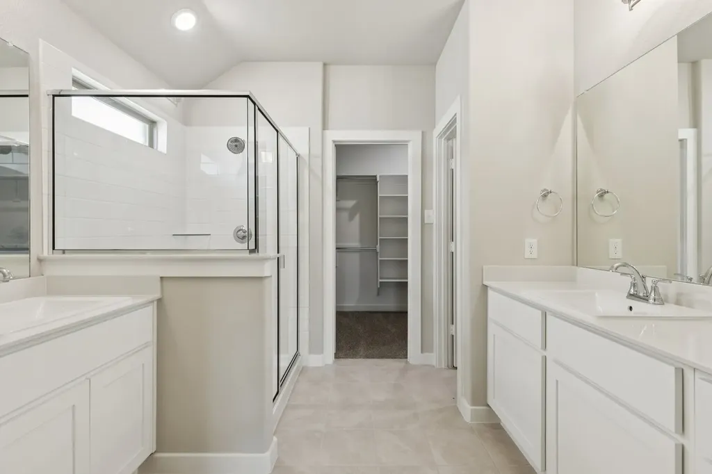 2114 Rowan Drive Gunter TX 75058