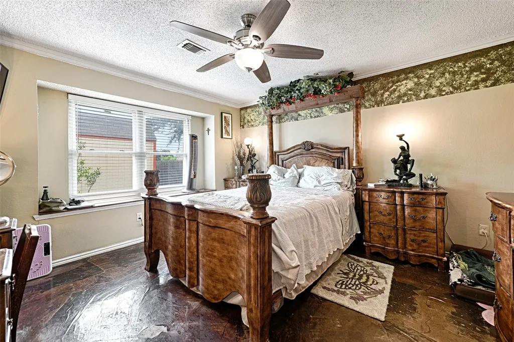 7814 Clairmont Avenue Rowlett TX 75089