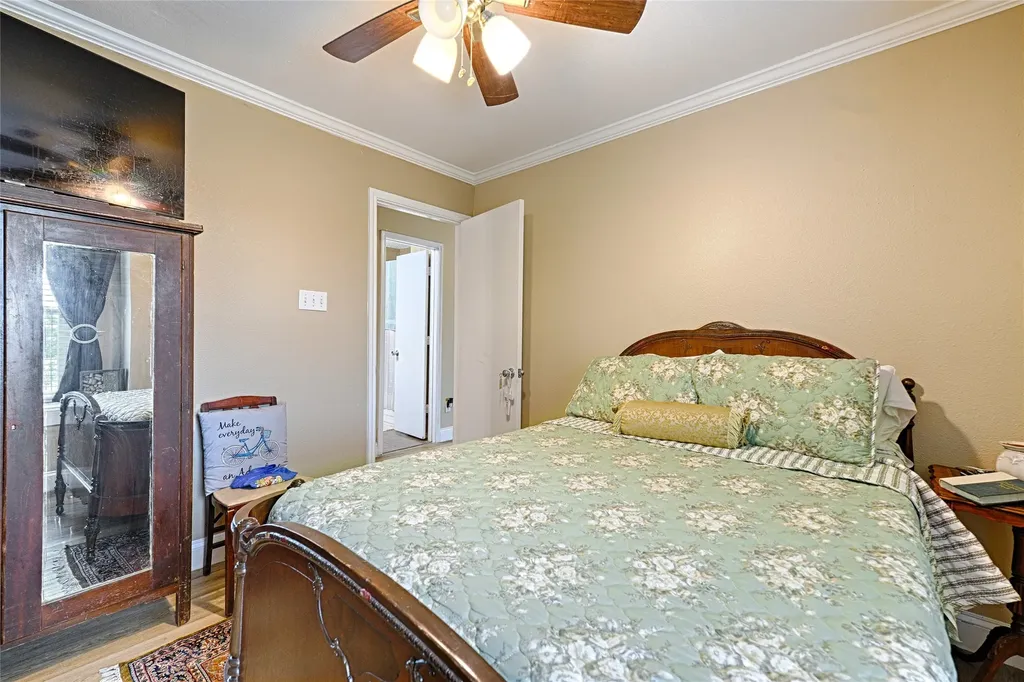 7814 Clairmont Avenue Rowlett TX 75089