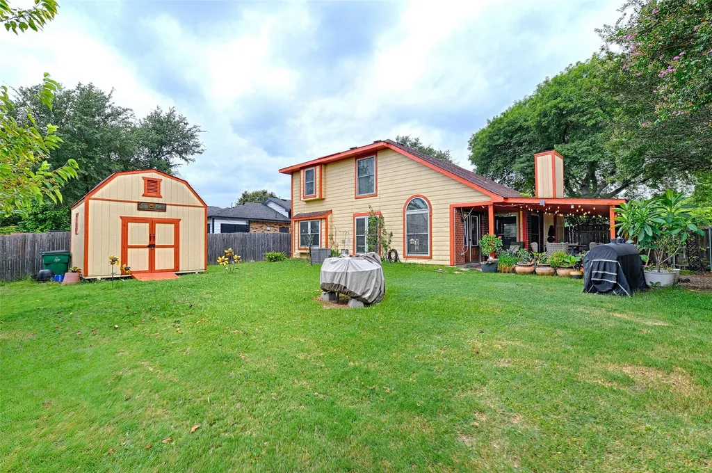 7814 Clairmont Avenue Rowlett TX 75089