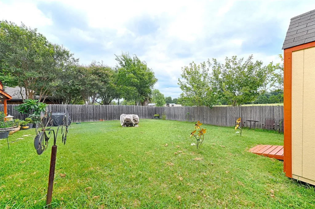7814 Clairmont Avenue Rowlett TX 75089