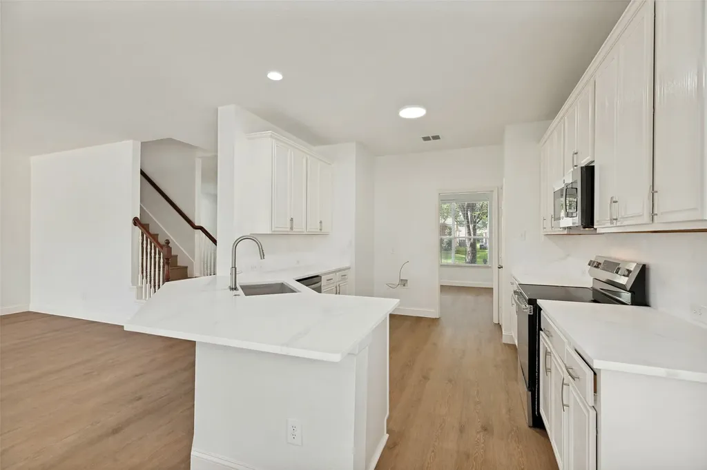 5925 Pine Meadow Lane Mckinney TX 75070