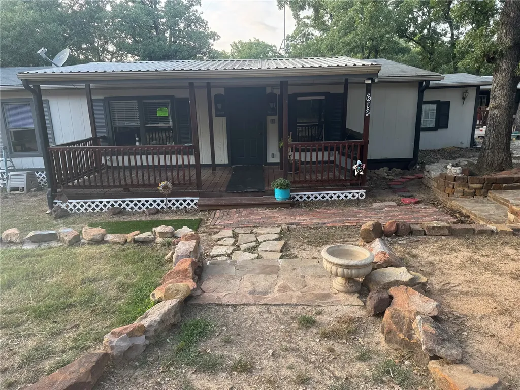 613 Private Road 4369 Decatur TX 75069