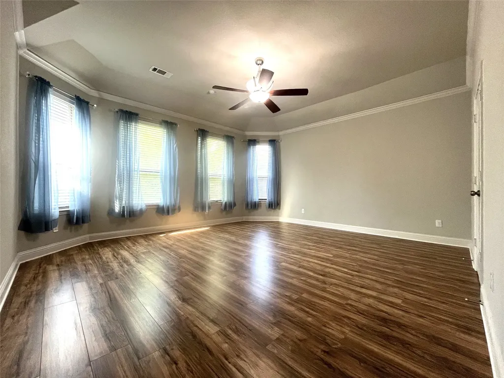 348 Bessie Coleman Boulevard Waxahachie TX 75165