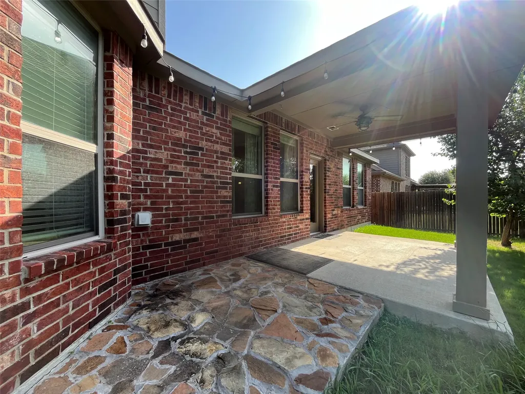348 Bessie Coleman Boulevard Waxahachie TX 75165