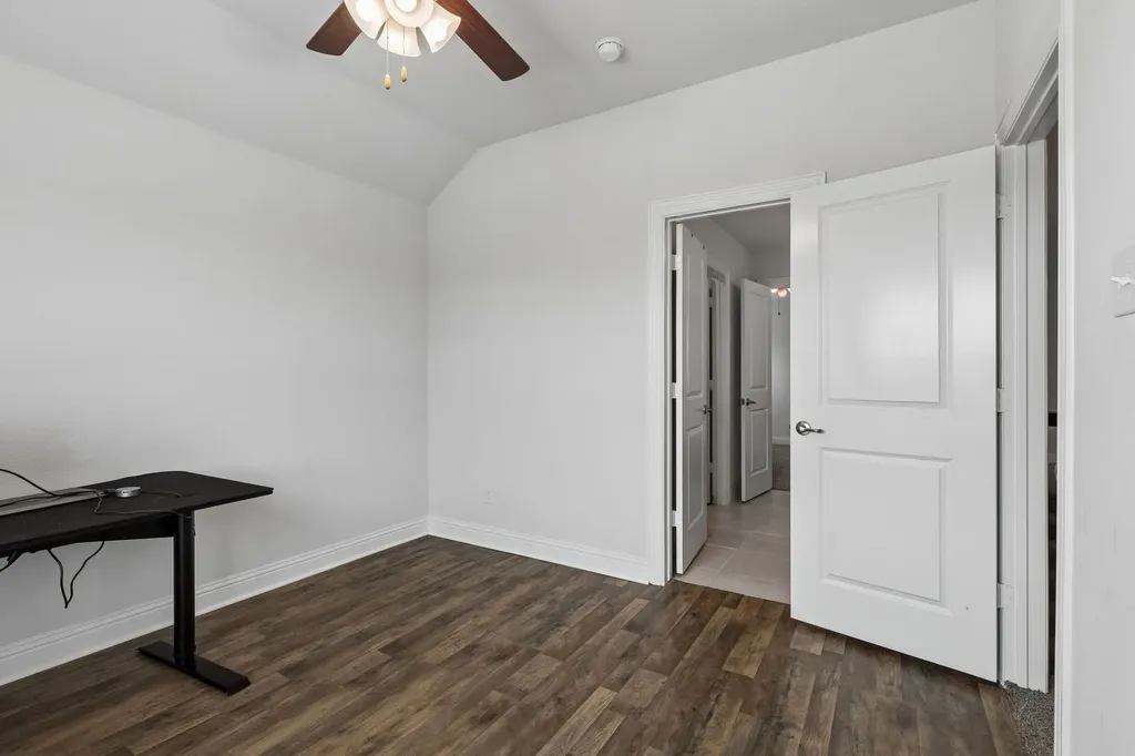 2900 Half Moon Road Aubrey TX 76227