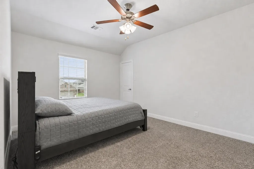 2900 Half Moon Road Aubrey TX 76227