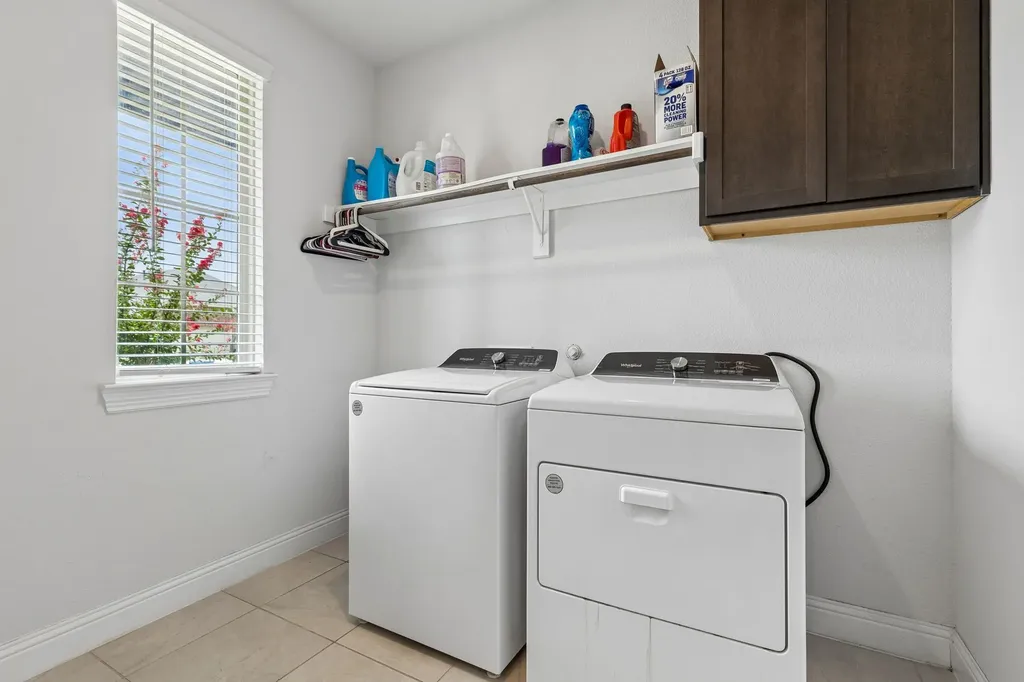 2900 Half Moon Road Aubrey TX 76227