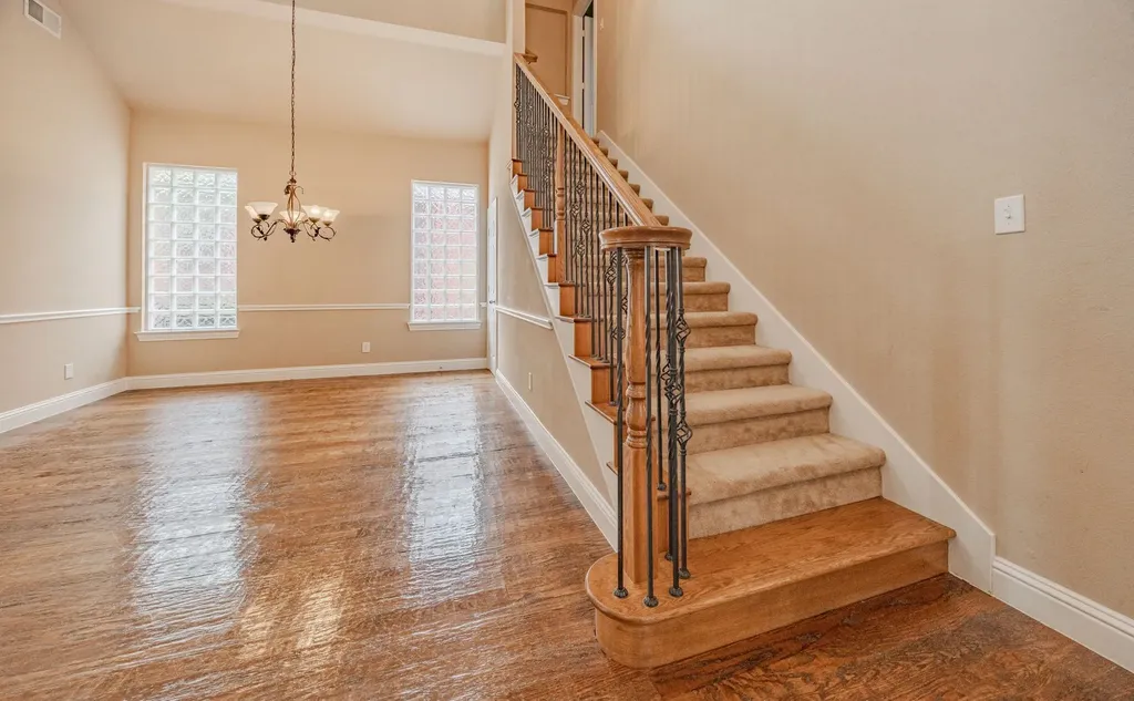 2200 Stone Creek Drive Mckinney TX 75072
