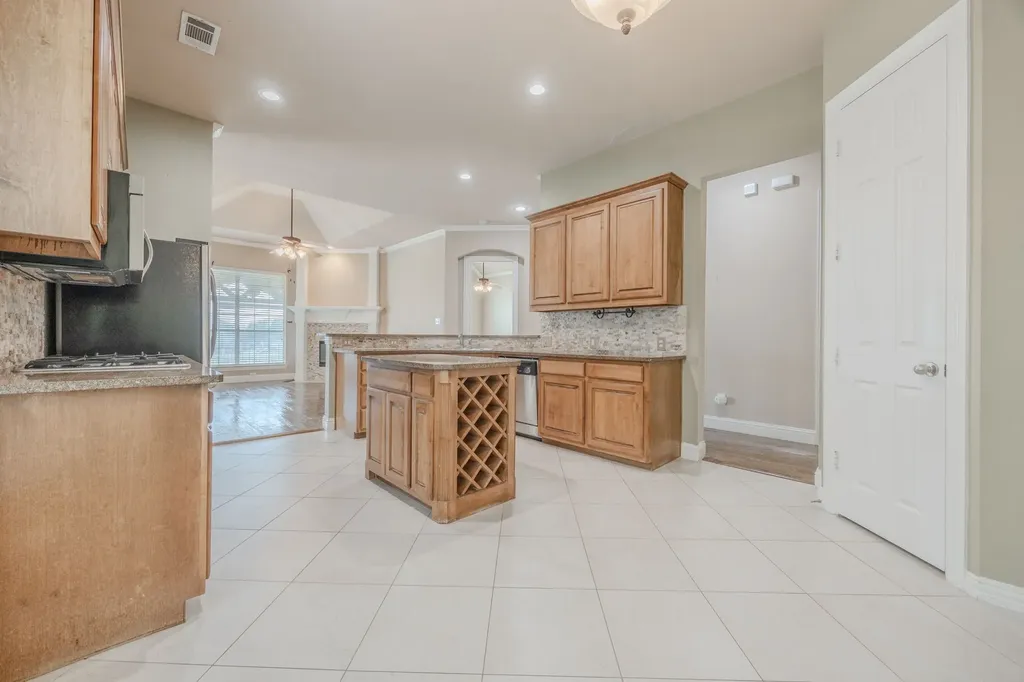 2200 Stone Creek Drive Mckinney TX 75072