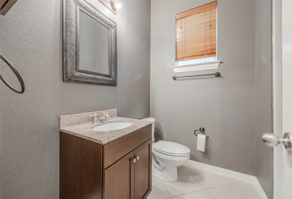 2200 Stone Creek Drive Mckinney TX 75072