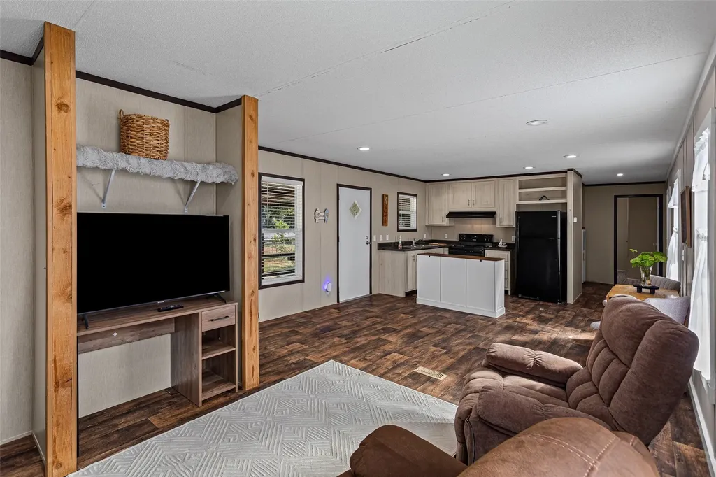 3616 Pecan Grove Court Granbury TX 76048