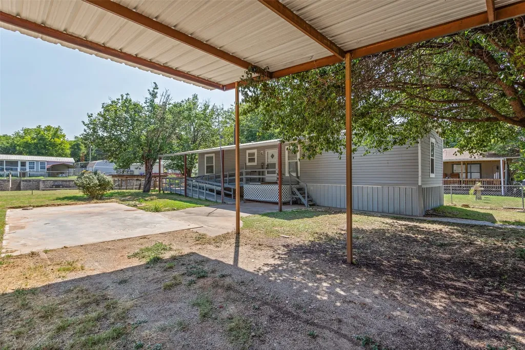 3616 Pecan Grove Court Granbury TX 76048