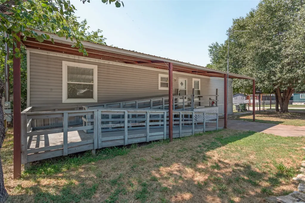 3616 Pecan Grove Court Granbury TX 76048