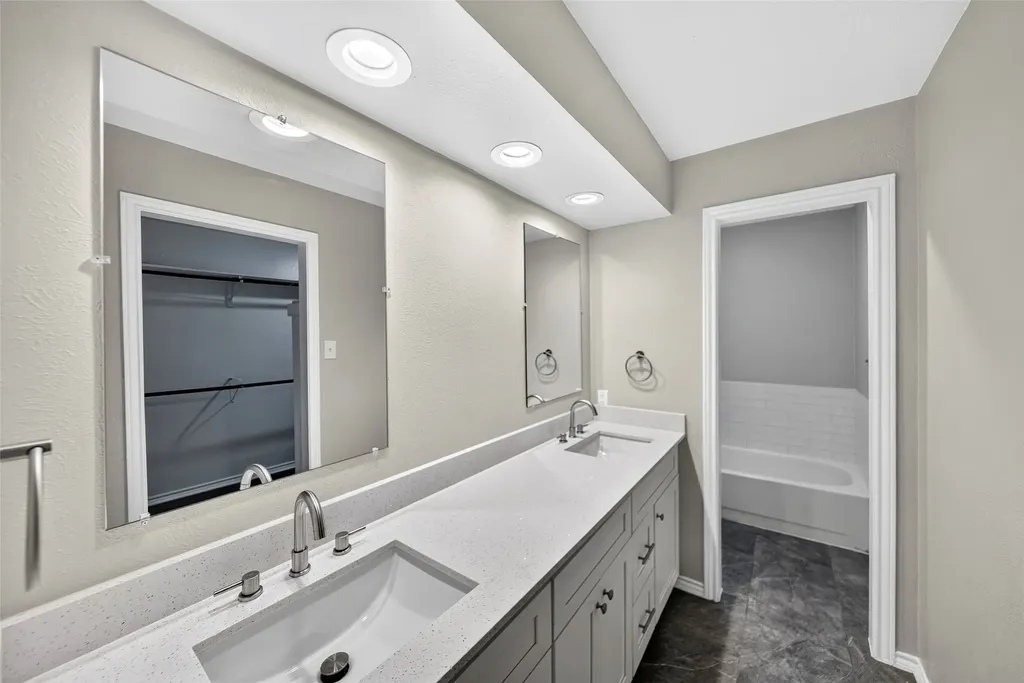 6026 White Rose Trail Dallas TX 75248
