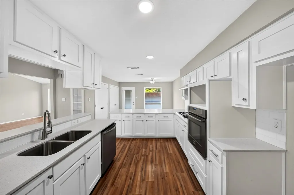 6026 White Rose Trail Dallas TX 75248