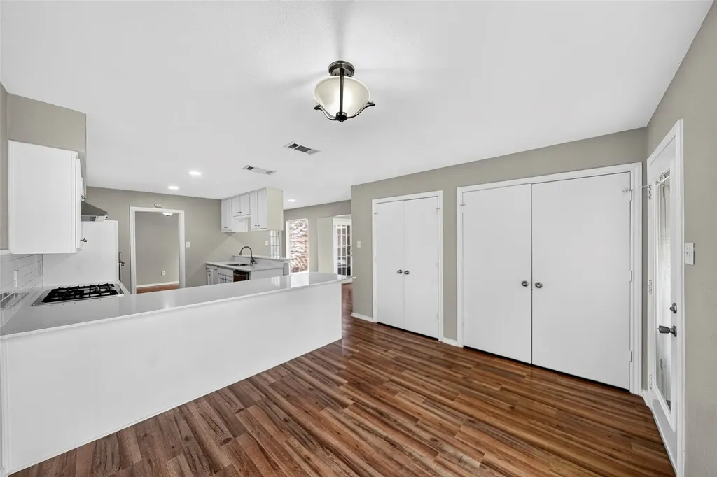 6026 White Rose Trail Dallas TX 75248