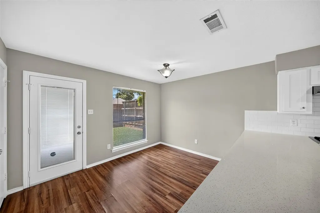 6026 White Rose Trail Dallas TX 75248