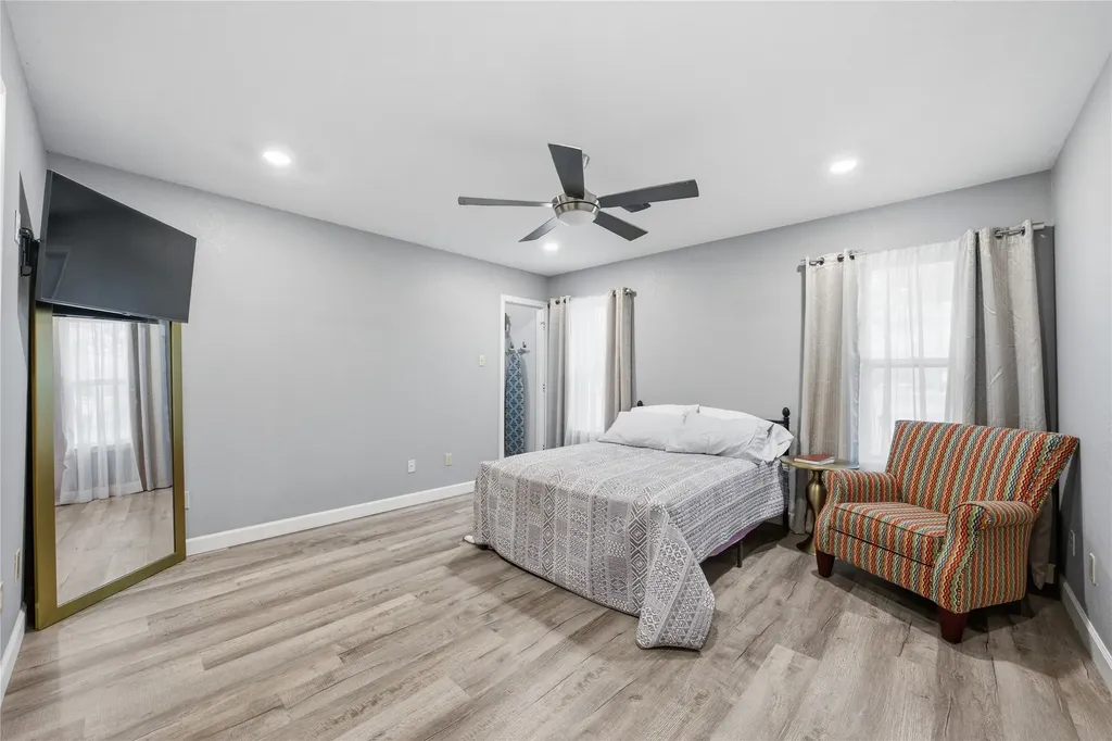 111 Havenwood Drive Enchanted Oaks TX 75156