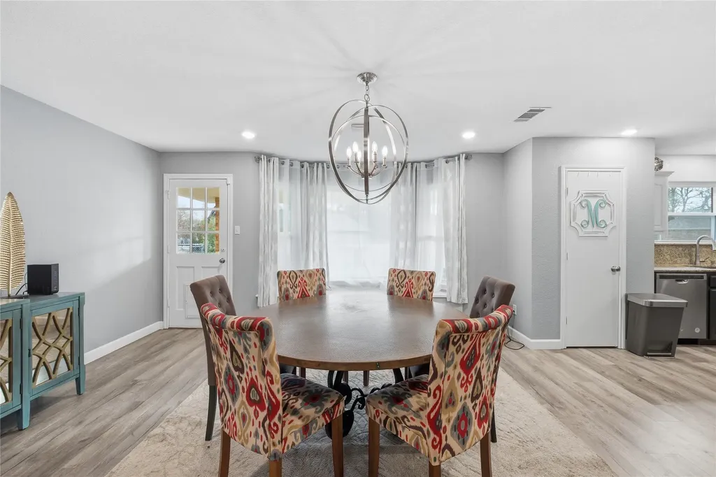 111 Havenwood Drive Enchanted Oaks TX 75156