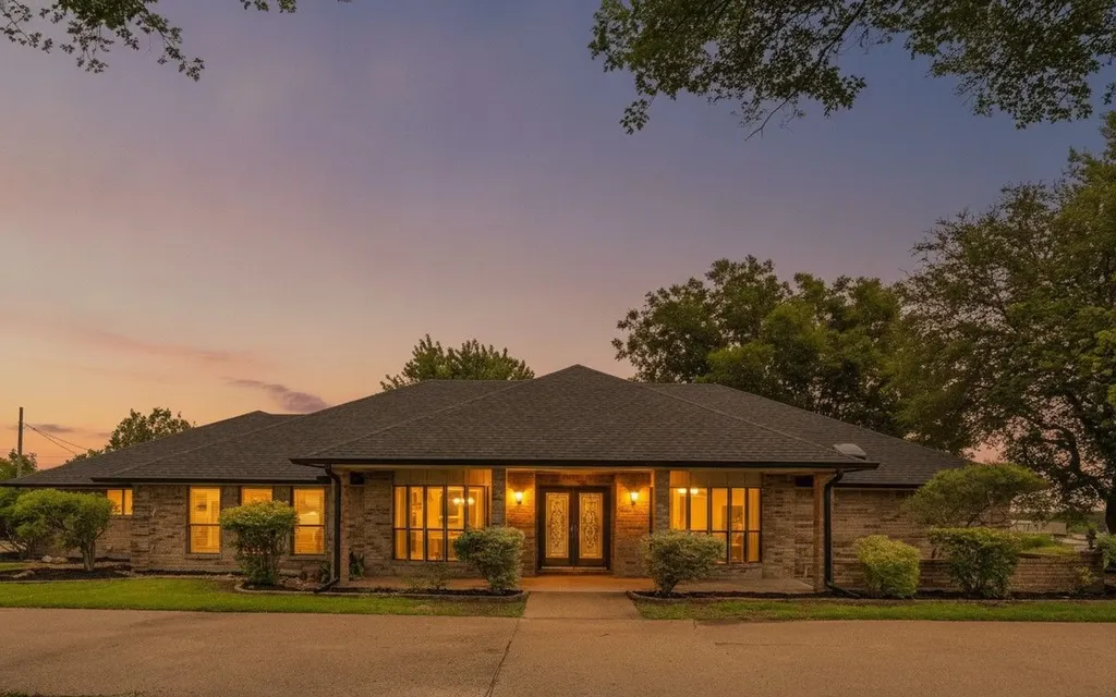 4501 Ridge North Road Fort Worth TX 76126