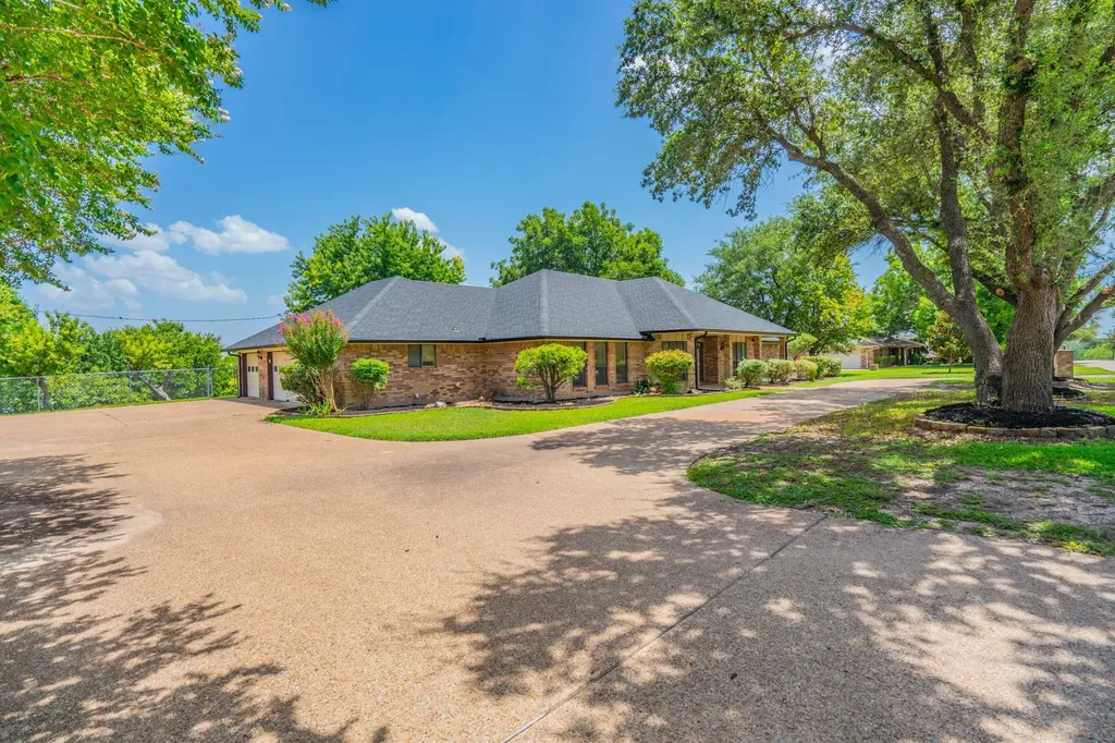 4501 Ridge North Road Fort Worth TX 76126