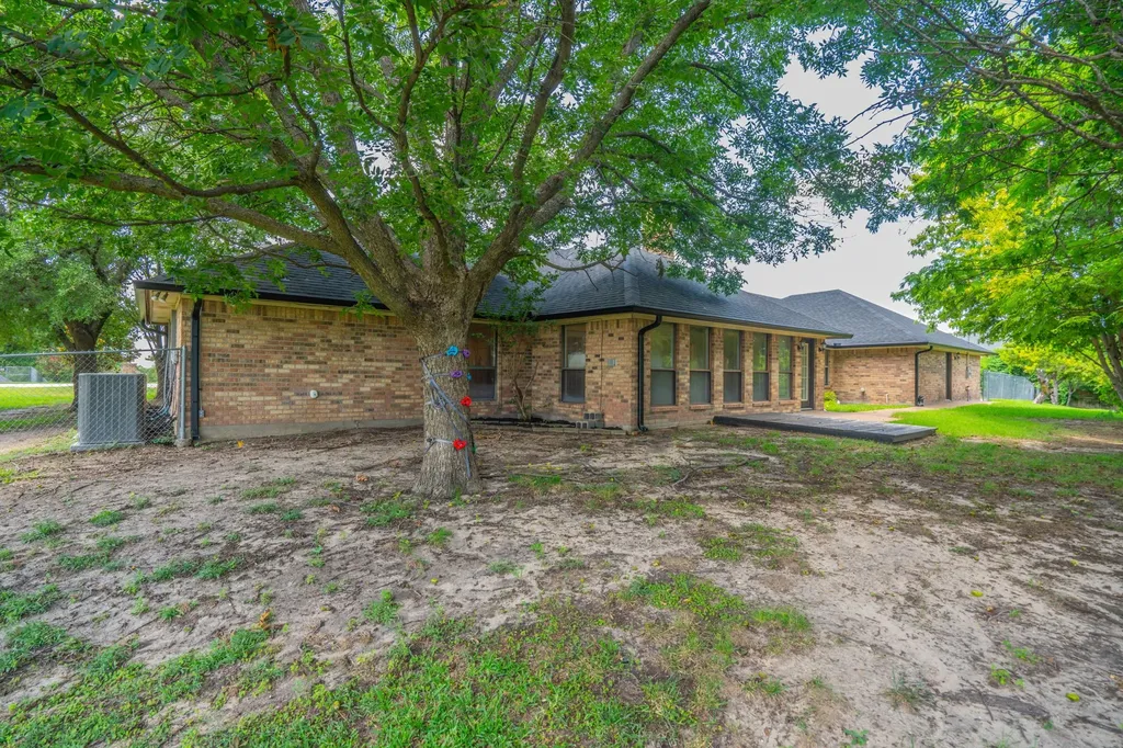 4501 Ridge North Road Fort Worth TX 76126