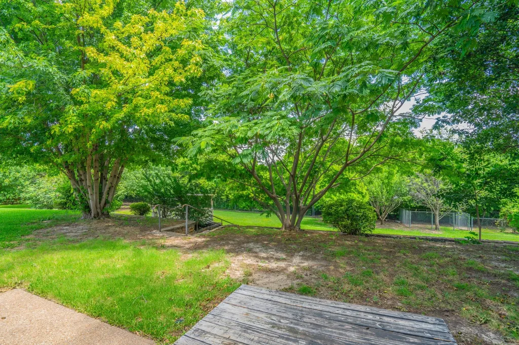 4501 Ridge North Road Fort Worth TX 76126