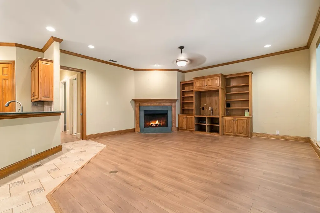 1219 Winding Brook Drive Garland TX 75044