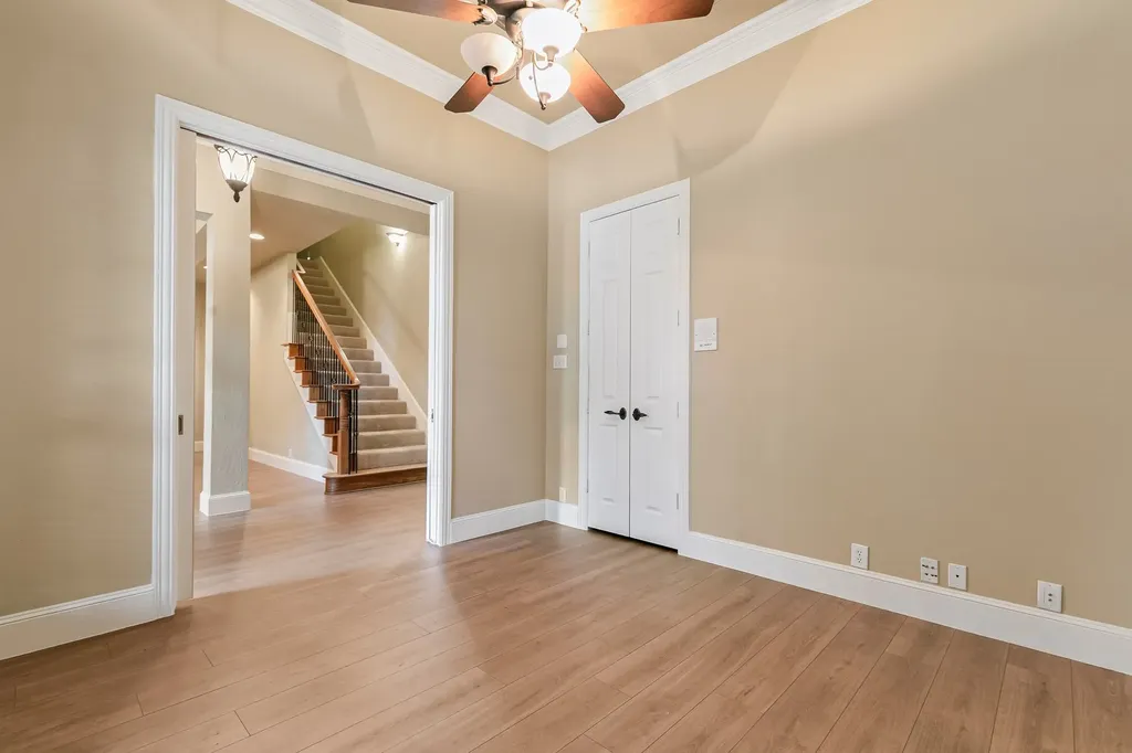 1219 Winding Brook Drive Garland TX 75044