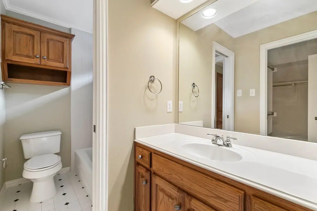 1219 Winding Brook Drive Garland TX 75044
