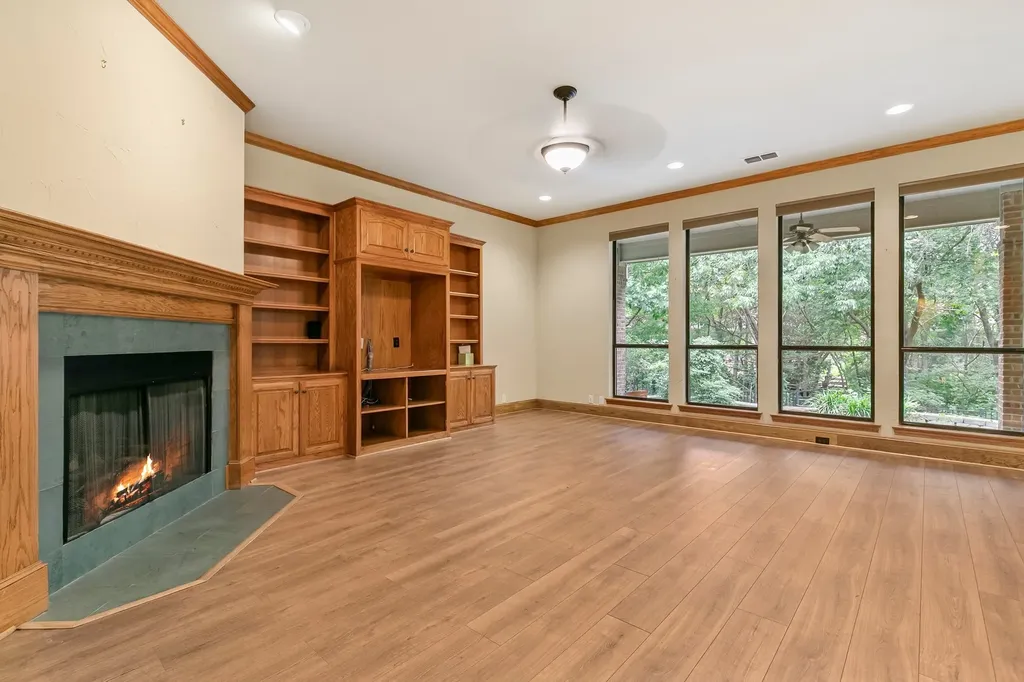 1219 Winding Brook Drive Garland TX 75044