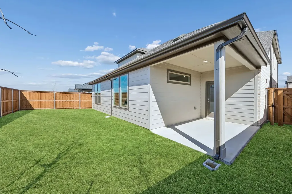 3201 Linden Lane Gunter TX 75058