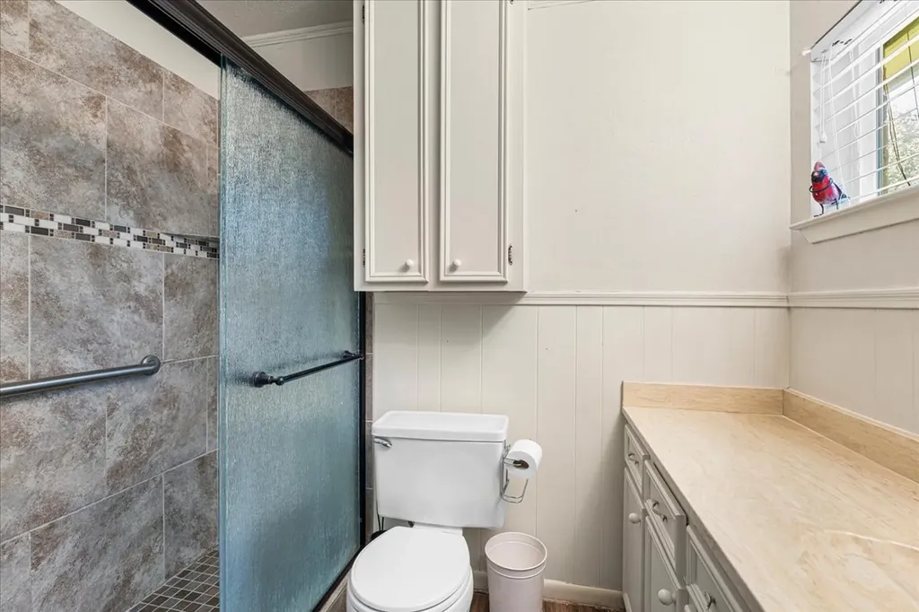 800 Oxford Corsicana TX 75110