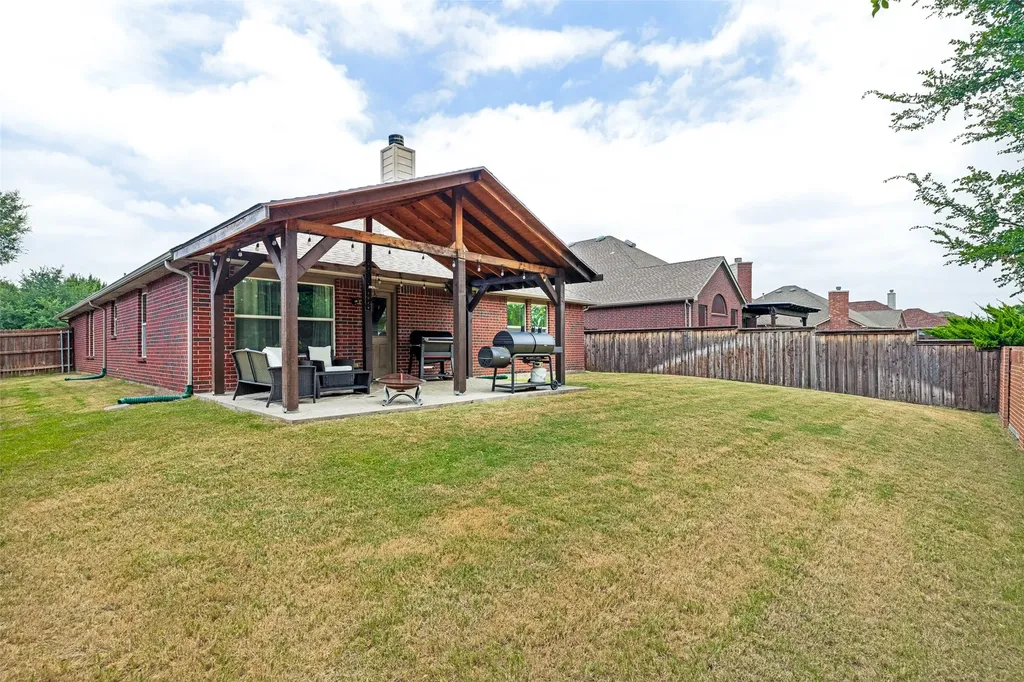2500 Navasota Drive Little Elm TX 75068