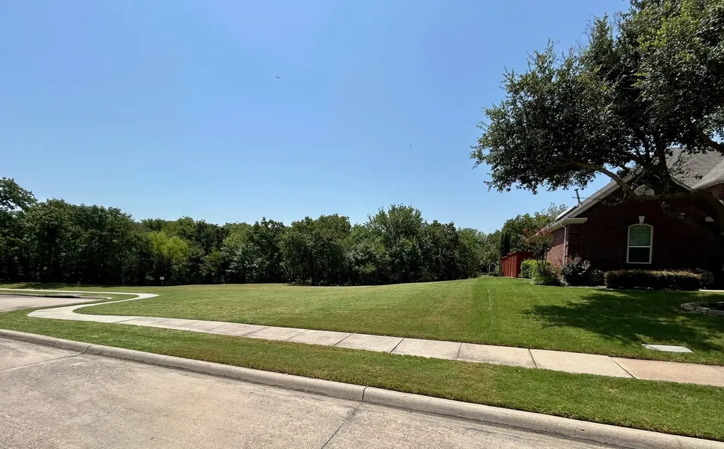 2300 High Pointe Drive Corinth TX 76210