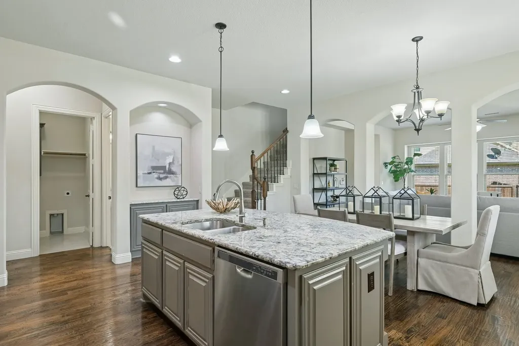 4316 Dottie Drive Plano TX 75074