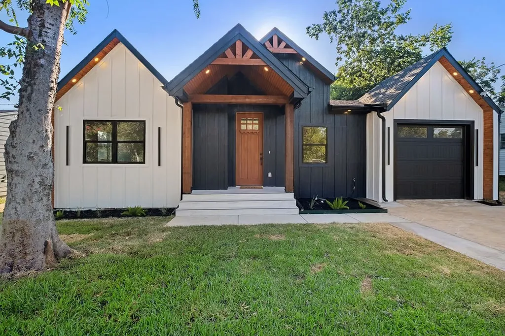 707 Hilltop Drive Irving TX 75060