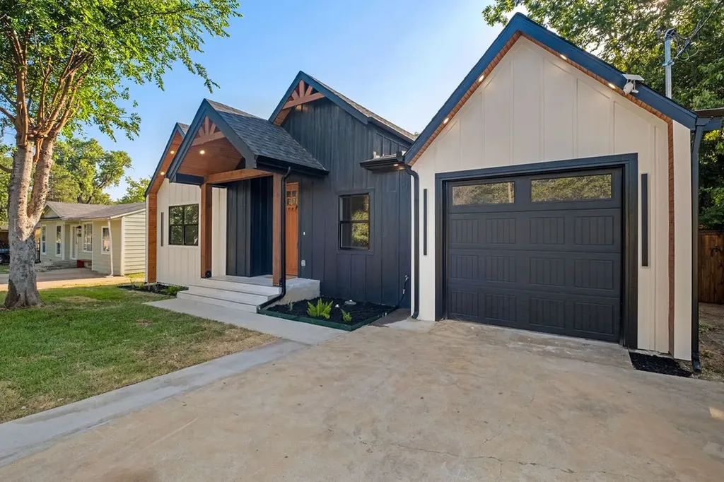 707 Hilltop Drive Irving TX 75060