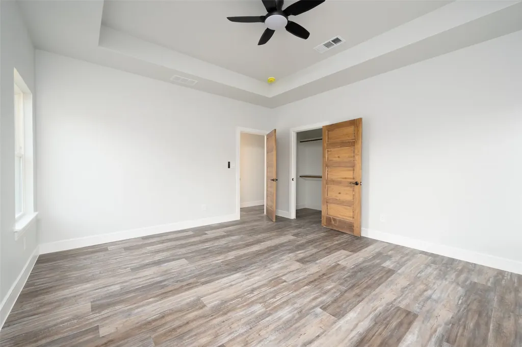 411 W Elm Street Whitewright TX 75491