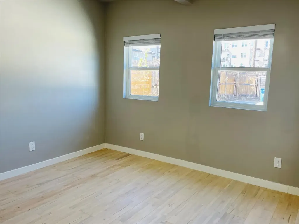 4609 Virginia Avenue Dallas TX 75204
