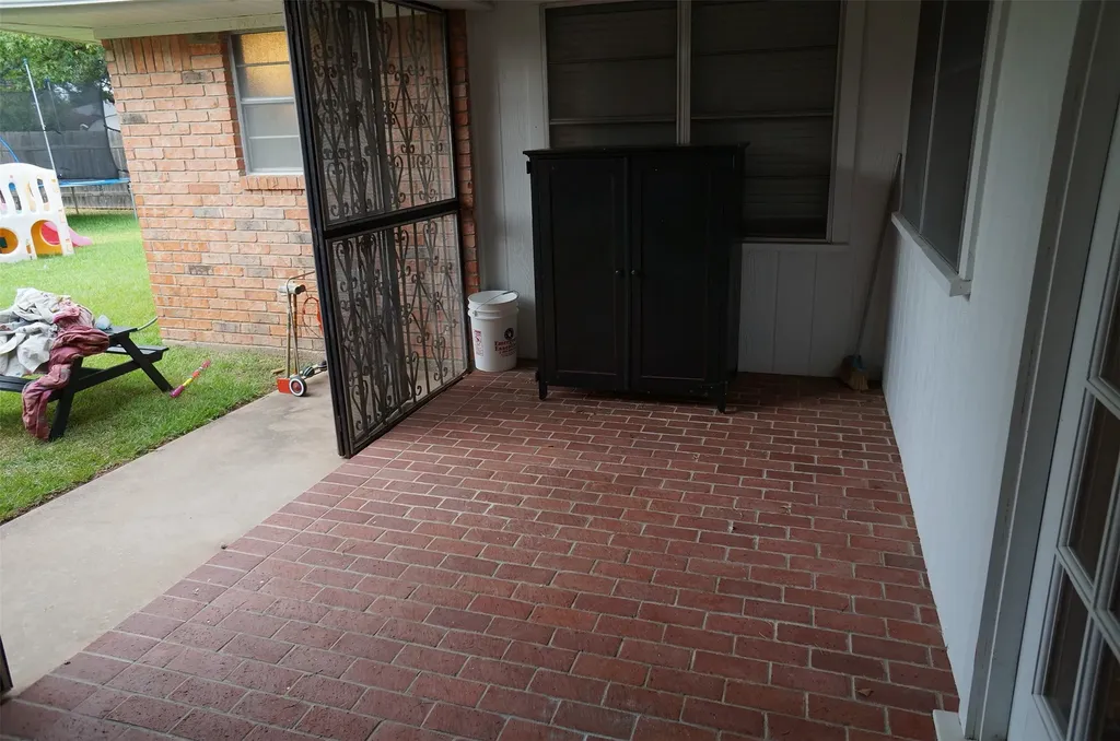 601 Rock Hollow Drive Shreveport LA 71115