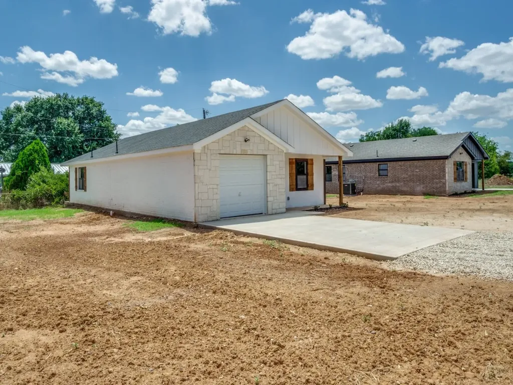 808 Buckboard Drive De Leon TX 76444