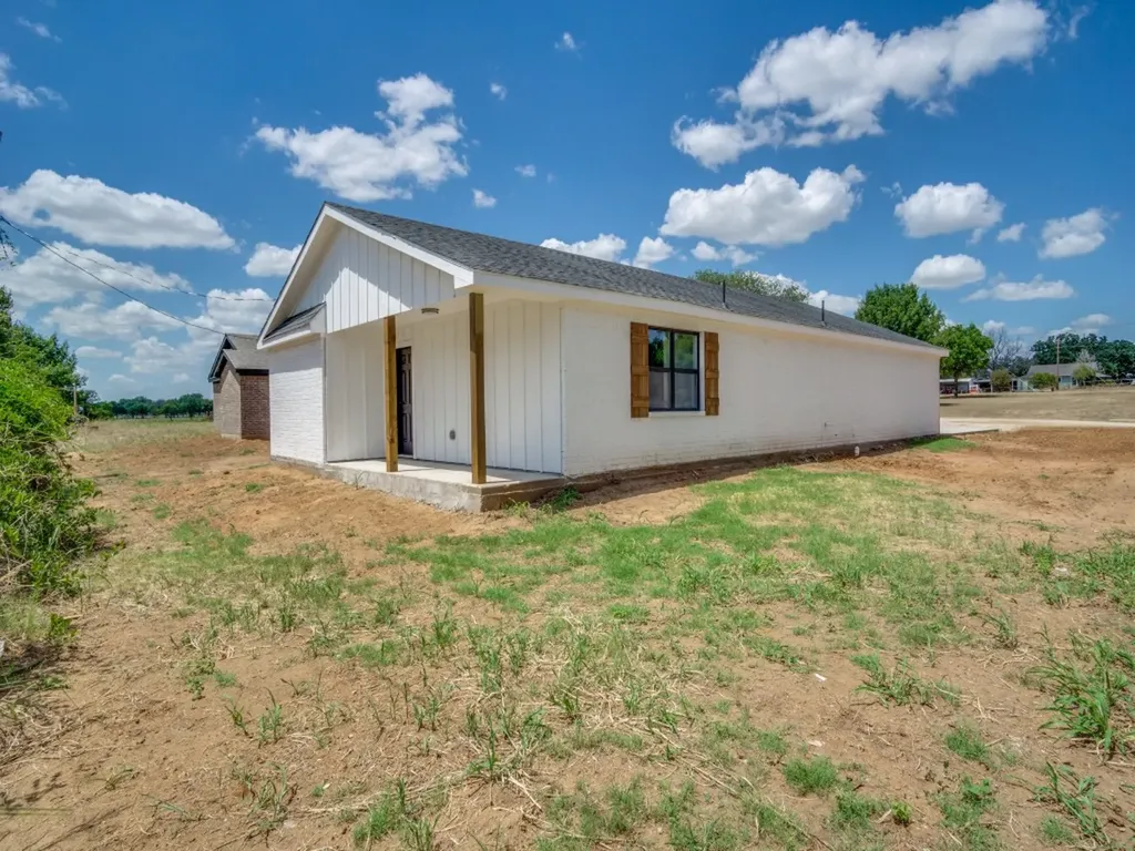 808 Buckboard Drive De Leon TX 76444