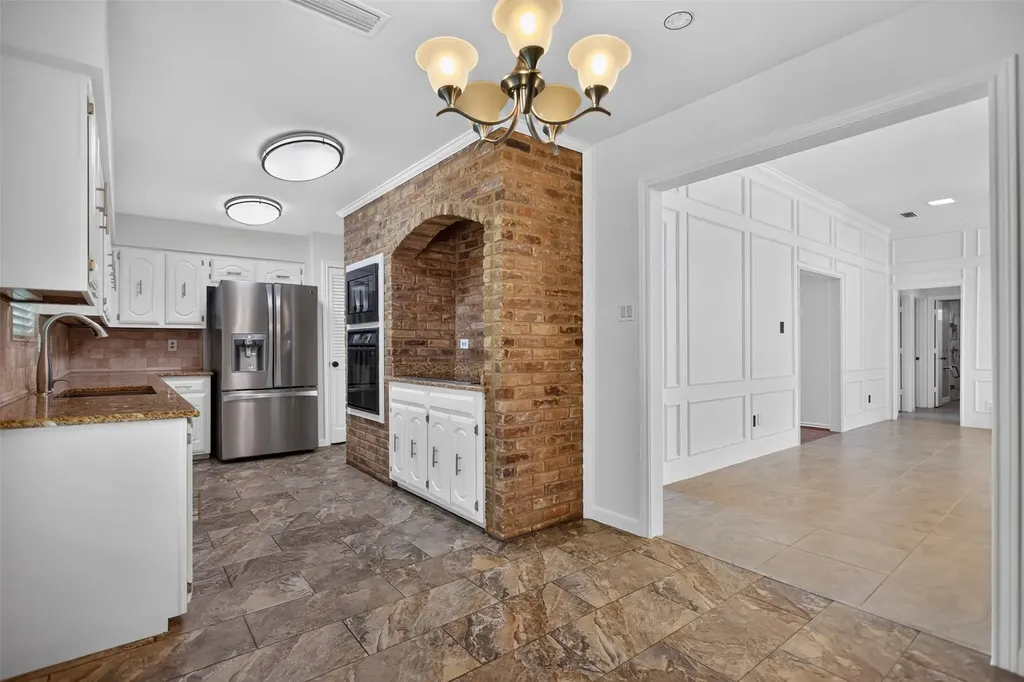 1508 Summertree Court Richardson TX 75082